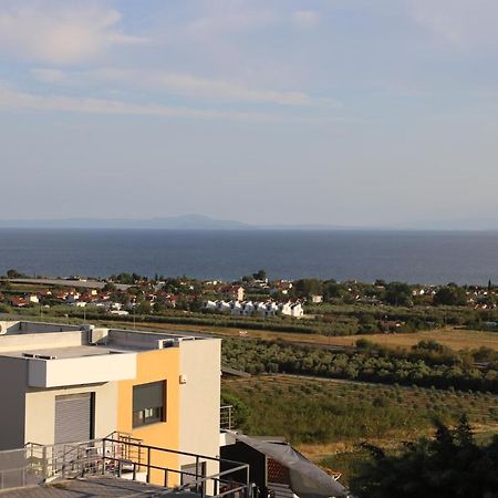 Heaven Horizon Villa Karianí Kültér fotó
