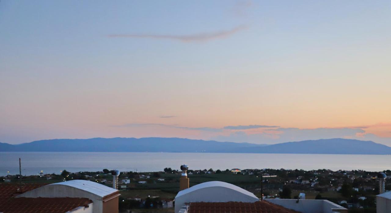 Heaven Horizon Villa Karianí Kültér fotó